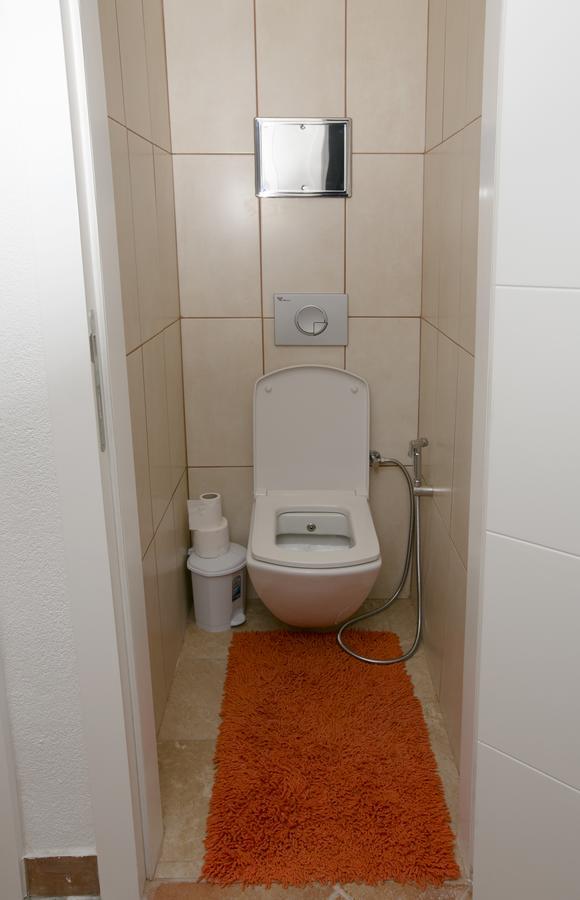 Downtown 3 Bedroom Apartment Сараево Экстерьер фото